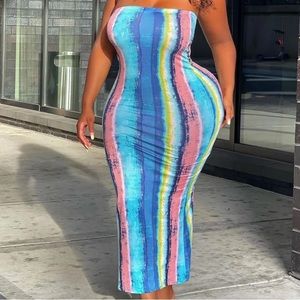 Fashion Nova Look Me Up Maxi Dres